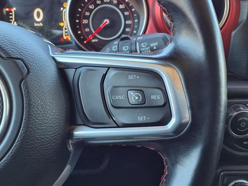 Used 2021 Jeep Wrangler Unlimited Rubicon w/ Dual Top Group image 36