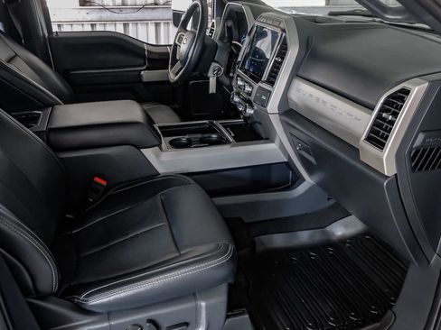 Used 2022 Ford F250 Lariat w/ Lariat Value Package image 13