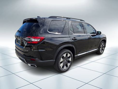 New 2026 Honda Pilot Elite image 4