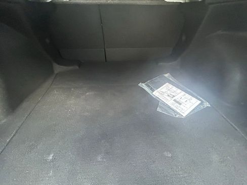 Used 2022 Toyota Corolla SE image 41