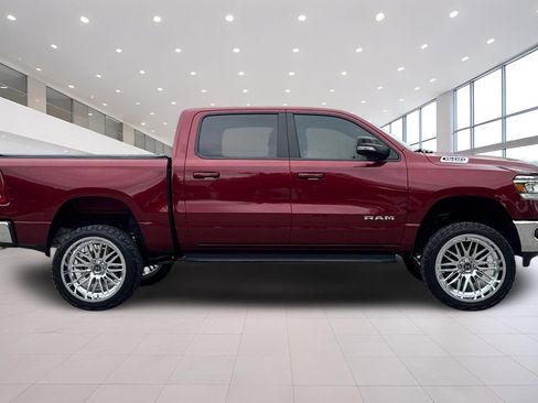 Used 2021 RAM 1500 Big Horn AWD/4WD image 3