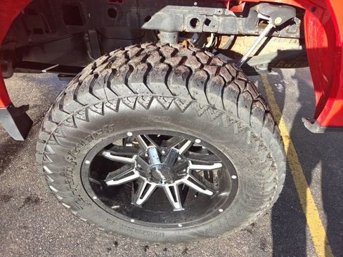 Used 2023 Ford F150 XLT image 34