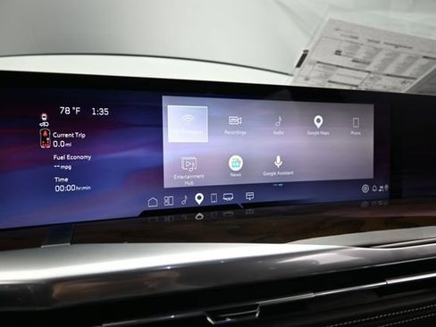 Certified 2026 Cadillac Escalade Platinum Sport w/ LPO, ONYX Package AWD/4WD image 36