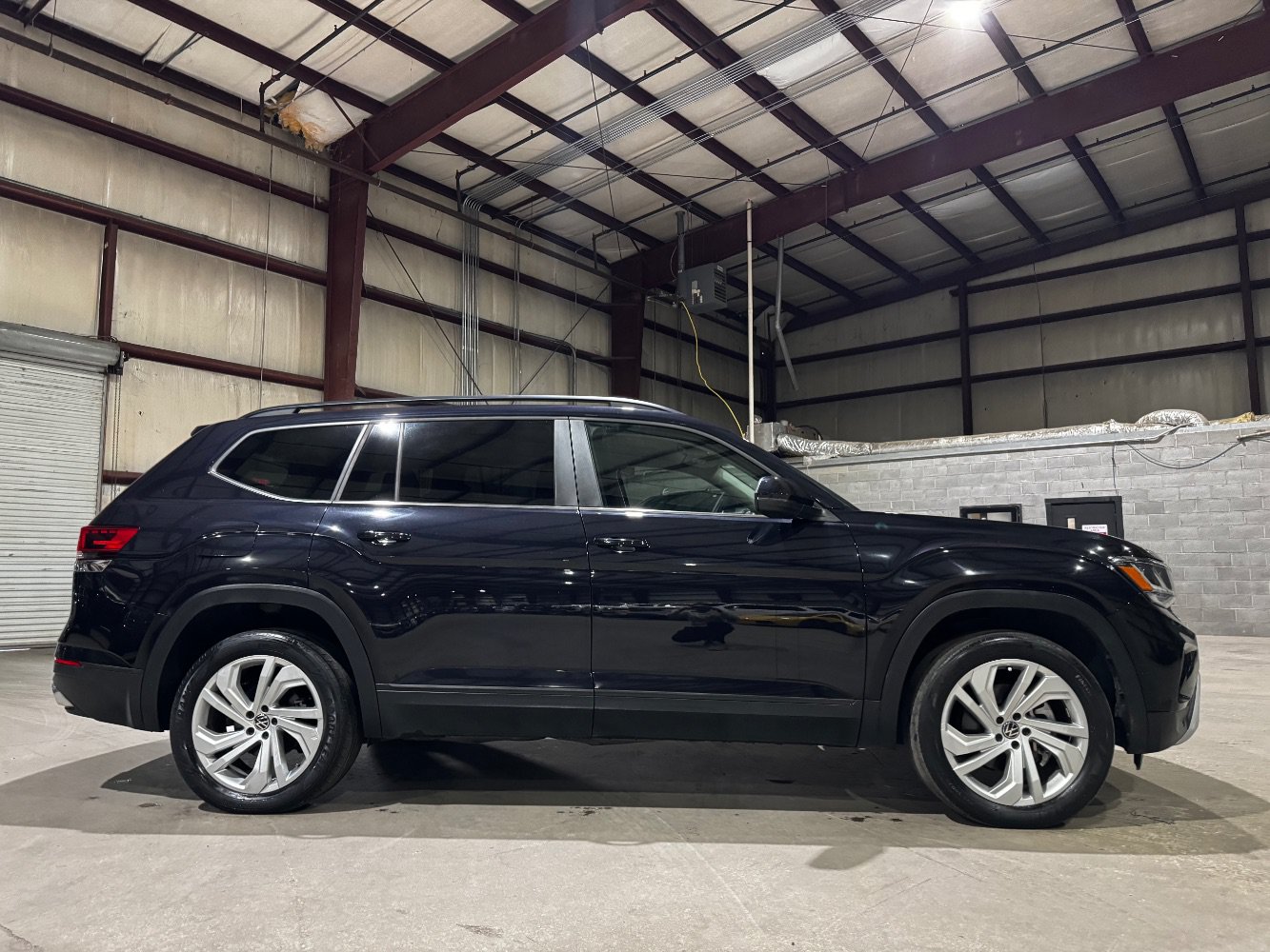 Used 2022 Volkswagen Atlas SE FWD image 4