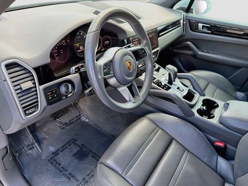 Used 2021 Porsche Cayenne E-Hybrid AWD/4WD image 26
