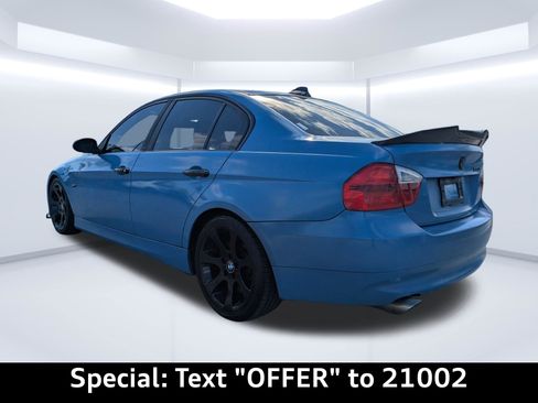 Used 2006 BMW 330i Sedan image 5