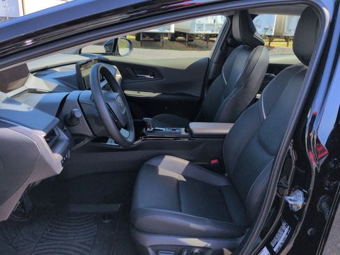 Used 2026 Toyota Prius XLE image 20