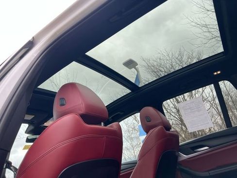 Used 2023 BMW X3 xDrive30i w/ Premium Package image 18