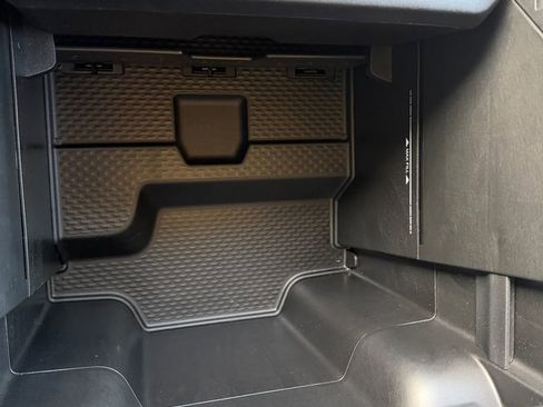 Used 2022 RAM 1500 Laramie AWD/4WD image 34