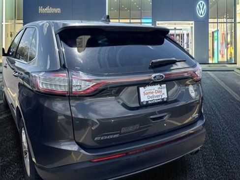 Used 2016 Ford Edge SEL w/ Equipment Group 201A AWD/4WD image 7