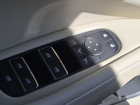 Used 2023 INFINITI QX60 Luxe w/ Vision Package AWD/4WD image 29