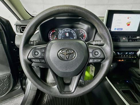 Used 2024 Toyota RAV4 LE FWD image 15