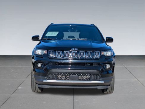 Used 2025 Jeep Compass Limited w/ Sun & Sound Group image 9