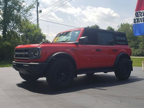 Used 2023 Ford Bronco Big Bend AWD/4WD image 3