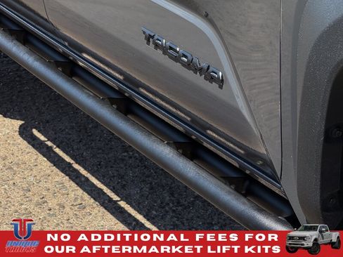 Used 2024 Toyota Tacoma TRD Off-Road w/ TRD Off Road Premium Package AWD/4WD image 6