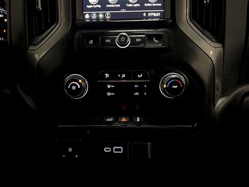 Used 2021 Chevrolet Silverado 2500 Custom w/ Custom Value Package AWD/4WD image 27
