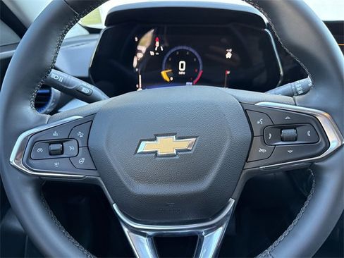 Used 2024 Chevrolet Trax LT w/ LT Convenience Package image 15