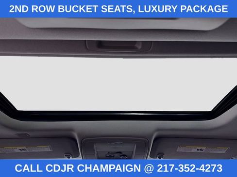 Used 2020 Chevrolet Suburban LT image 22