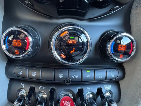 Used 2024 MINI Cooper S FWD image 29