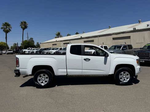 Used 2018 GMC Canyon W/T w/ Convenience Package RWD image 10