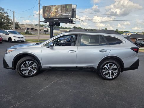 Used 2020 Subaru Outback Limited XT w/ Popular Package #2 AWD/4WD image 4