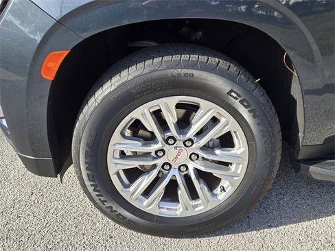 Used 2021 GMC Yukon SLT w/ SLT Luxury Package image 7