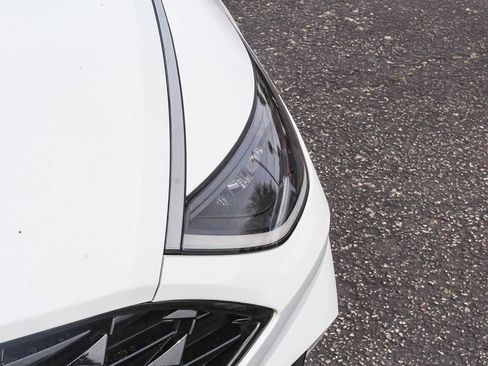 Used 2023 Hyundai Sonata SEL w/ Convenience Package image 12