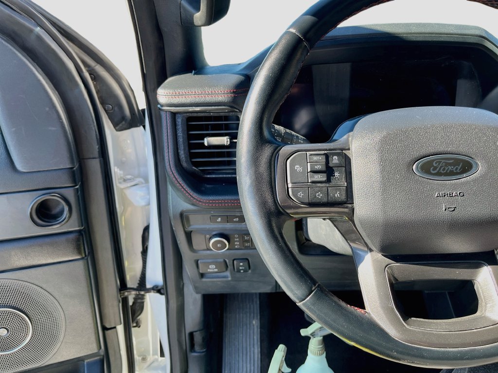 Used 2023 Ford Expedition Limited AWD/4WD image 10