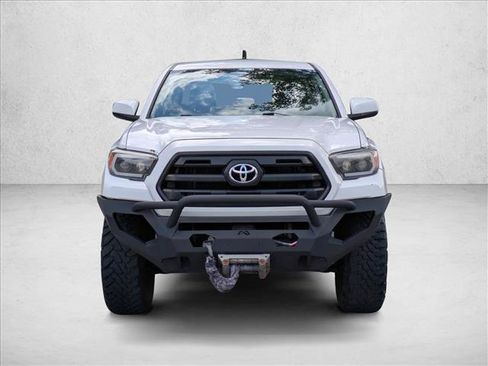 Used 2016 Toyota Tacoma SR w/ Towing Package AWD/4WD image 2