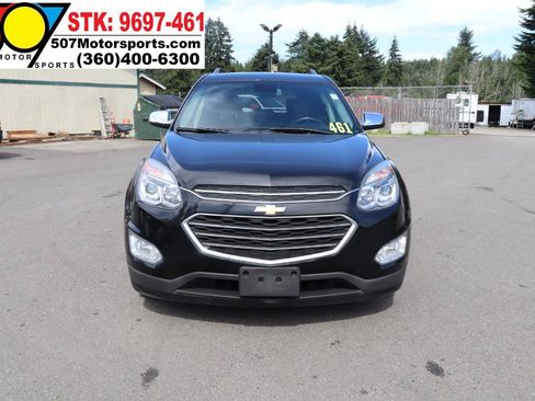 Used 2017 Chevrolet Equinox Premier w/ Enhanced Convenience Package AWD/4WD image 12
