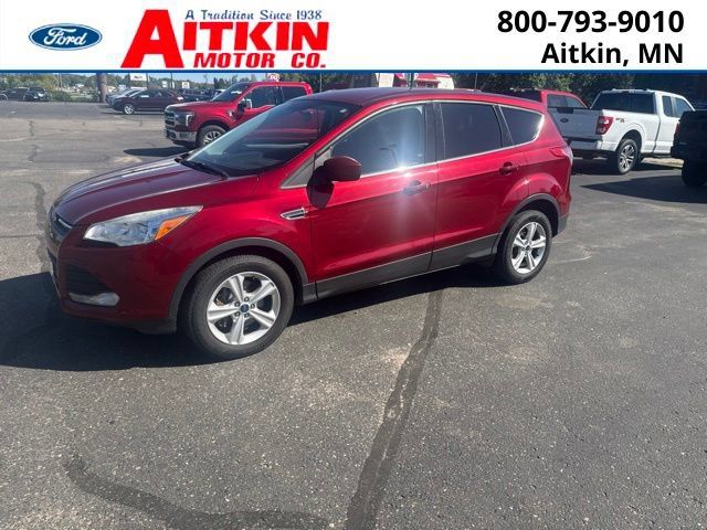 Used 2015 Ford Escape SE AWD/4WD image 1