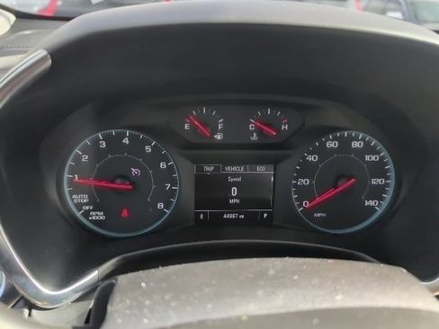 Used 2021 Chevrolet Equinox LS w/ LS Convenience Package image 19