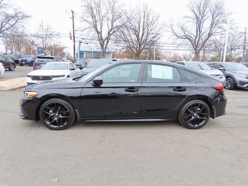 Certified 2022 Honda Civic Sport image 3