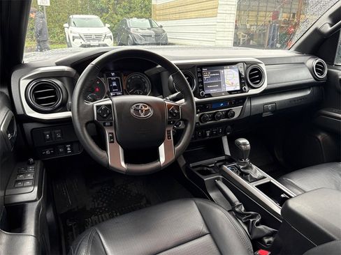 Used 2023 Toyota Tacoma Limited image 16