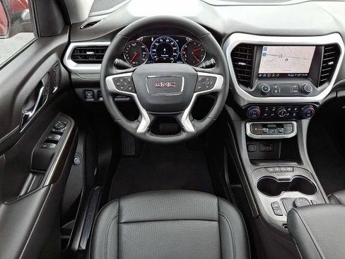 Certified 2023 GMC Acadia SLT w/ Technology Package AWD/4WD image 13