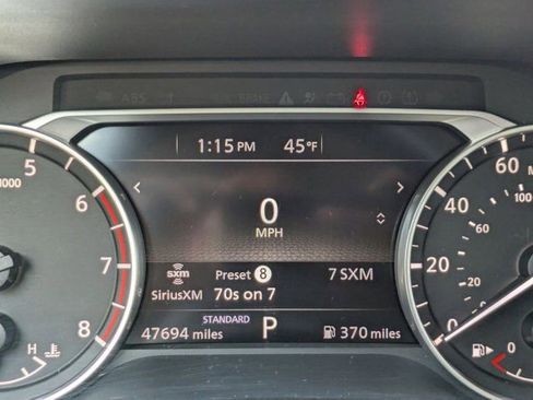 Used 2023 Nissan Rogue SV image 16