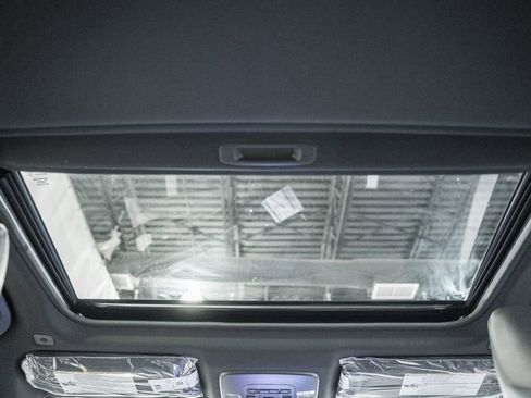 New 2026 Toyota Camry SE image 32