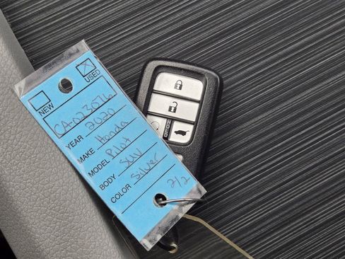 Used 2020 Honda Pilot Touring image 35