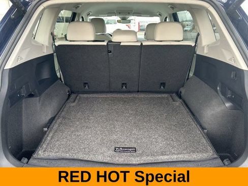 Used 2024 Volkswagen Tiguan Wolfsburg Edition AWD/4WD image 32