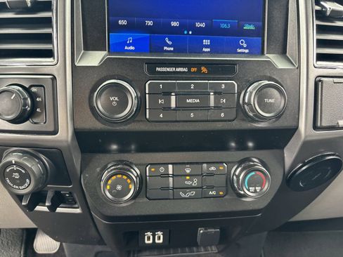 Used 2020 Ford F150 XLT AWD/4WD image 25