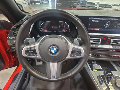 Used 2022 BMW Z4 sDrive30i w/ M Sport Package RWD image 30