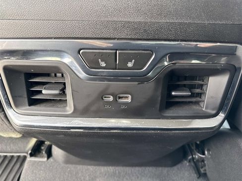 Used 2023 Chevrolet Silverado 1500 LTZ w/ LTZ Premium Package image 24