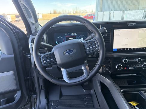 Used 2026 Ford F350 Lariat w/ Black Appearance Package image 38