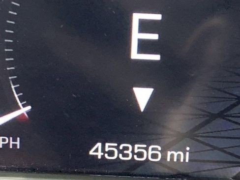 Used 2024 GMC Sierra 1500 SLE image 36