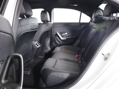 Certified 2019 Mercedes-Benz A 220 4MATIC image 38