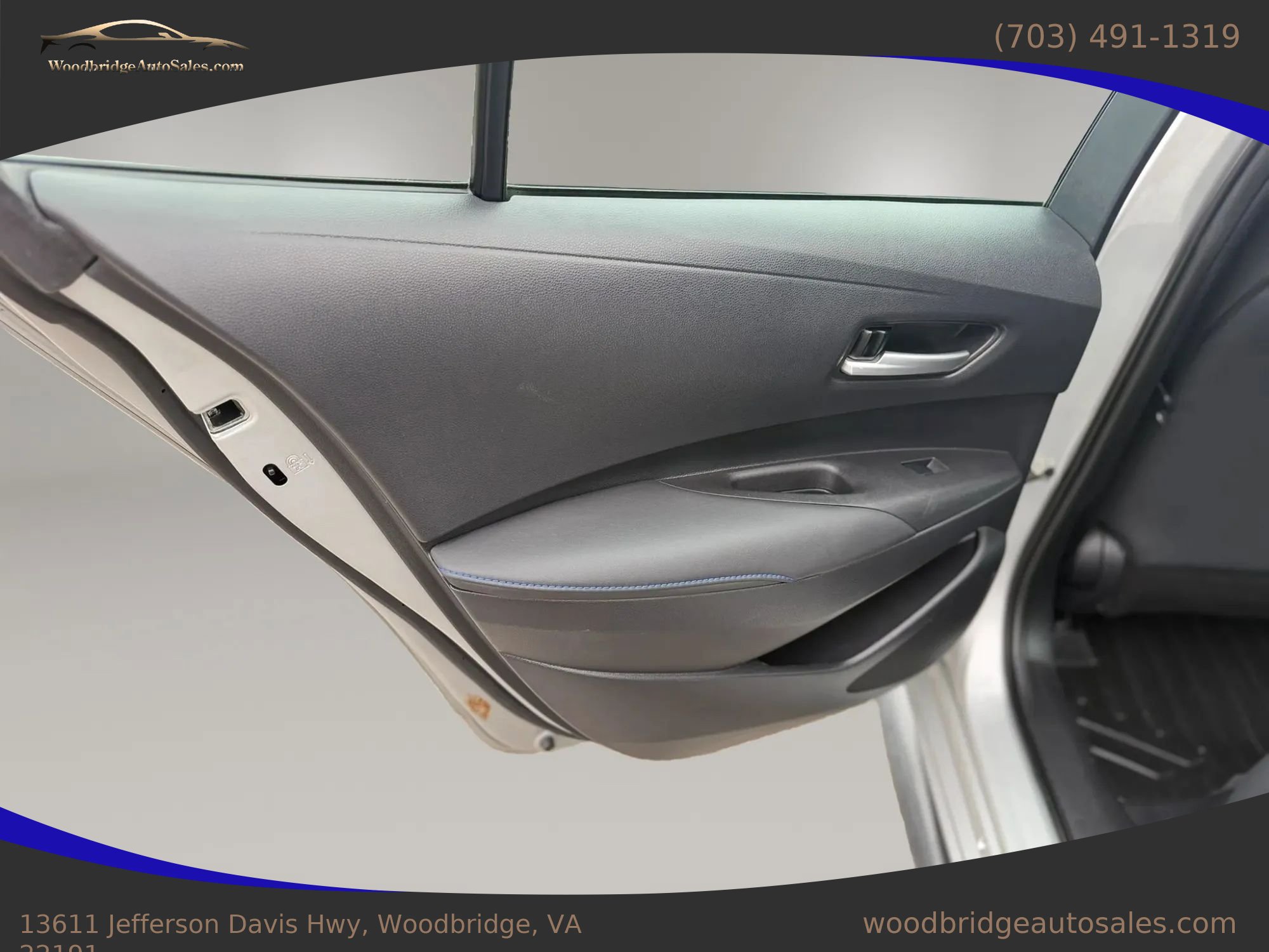 Used 2021 Toyota Corolla SE FWD image 12