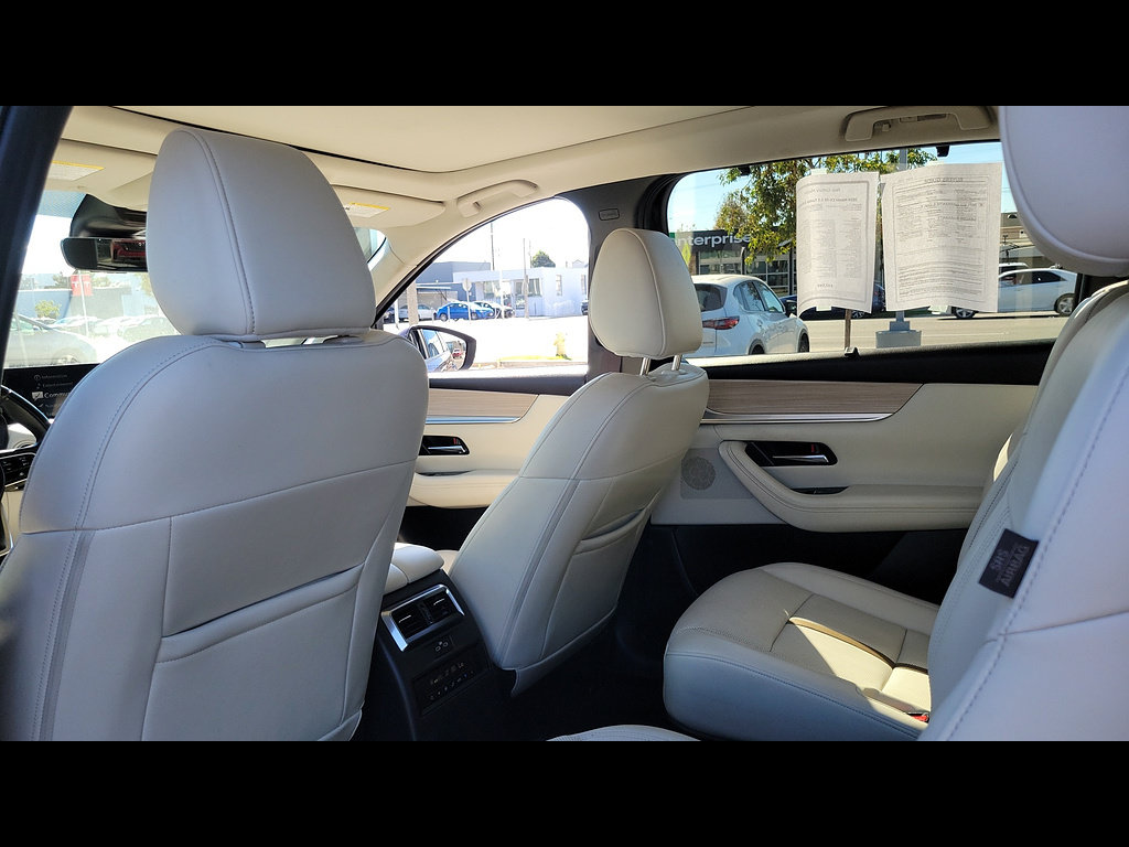 Certified 2024 MAZDA CX-90 3.3 Turbo S w/ Premium Package AWD/4WD image 16