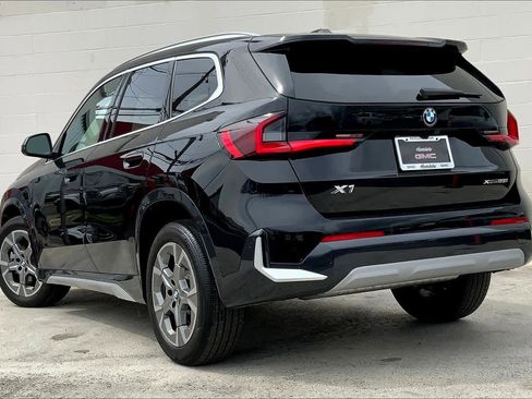 Used 2025 BMW X1 xDrive28i w/ Convenience Package image 5
