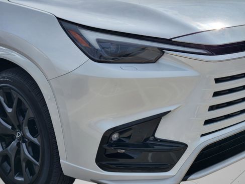 Certified 2025 Lexus TX 500h 500h F SPORT Premium w/ Technology Package image 37