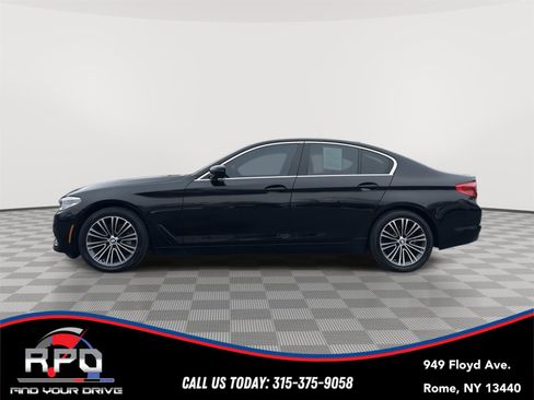 Used 2017 BMW 540i xDrive image 2